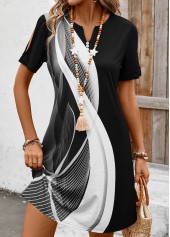 White dresses,Black dresses,Geometric dresses,Everyday dresses,Casual dresses,Button Geometric Print White Split Neck Short Sleeve Dress