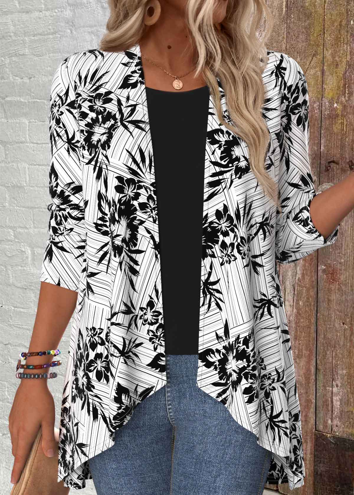 Black tops,Floral tops,Plants tops,Geometric tops,ROTITA Floral Print Black 3/4 Sleeve Light Cardigan