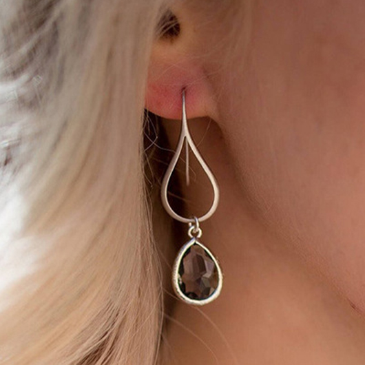 Silver jewelry,Other jewelry,Teardrop Design Silver Hollow Alloy Earrings