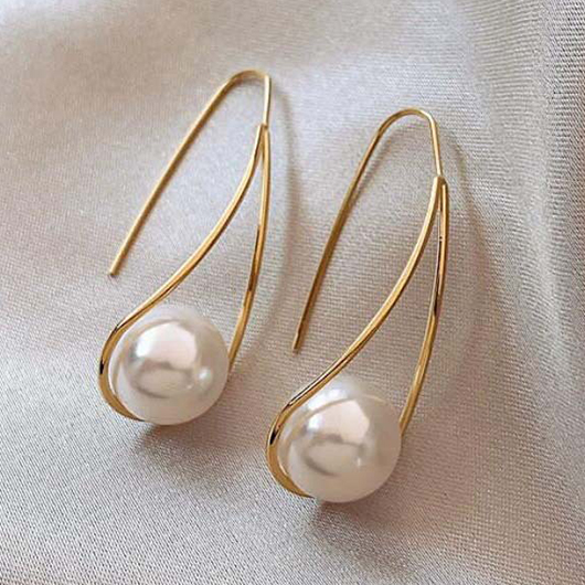 Golden Pearl Design Geometric Alloy Earrings
