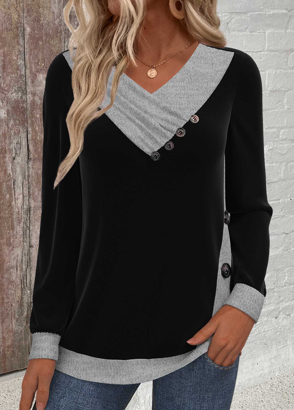 sweat-shirt noir à manches longues et col en V avec boutons Rotita