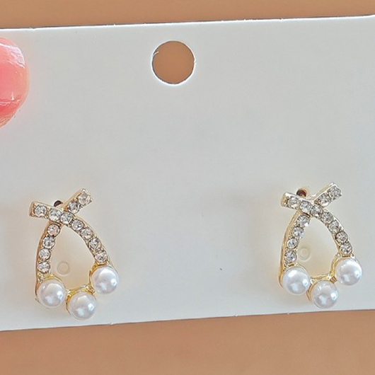 Golden jewelry,Golden Pearl Rhinestone Design Alloy Earrings