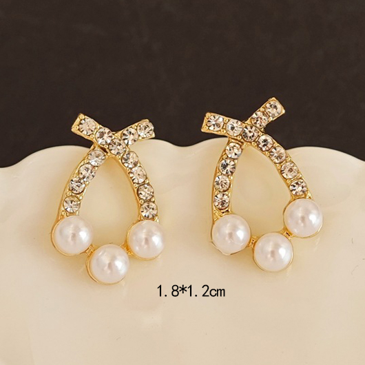 Golden jewelry,Golden Pearl Rhinestone Design Alloy Earrings
