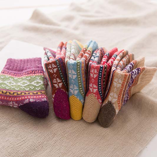 Multi Color accessories,Geometric accessories,Christmas Geometric Print Multi Color Mid Calf Socks