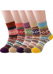 Multi Color accessories,Geometric accessories,Christmas Geometric Print Multi Color Mid Calf Socks