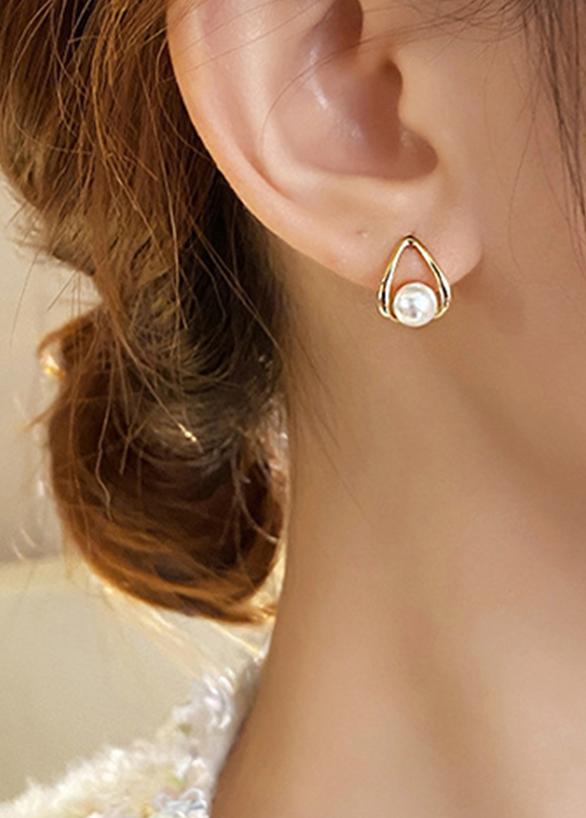 Golden jewelry,Other jewelry,Alloy Detail Freshwater Pearl Gold Earrings