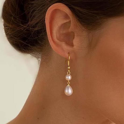 White jewelry,White Tassel Design Pearl Detail Earrings