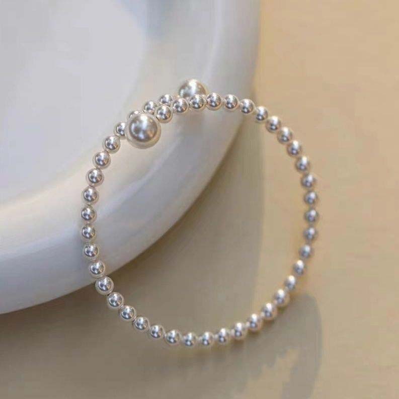 White jewelry,Geometric jewelry,Pearl Design Round Geometric White Bangle