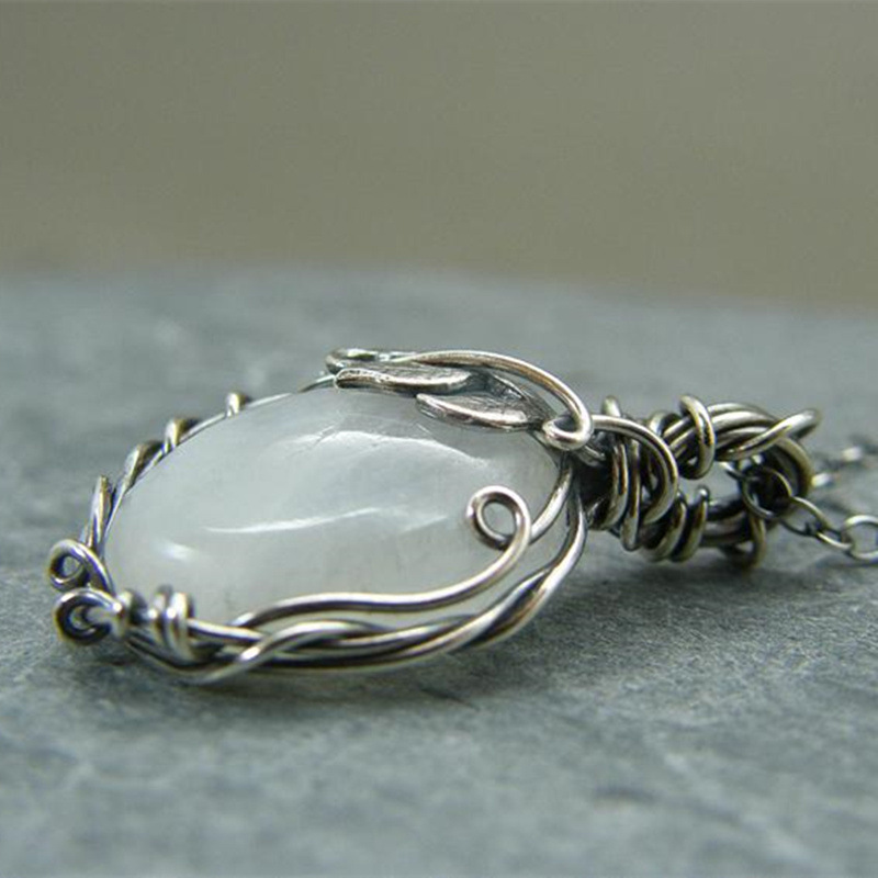 Silvery White jewelry,Plants jewelry,Geometric jewelry,Teardrop Silvery White Alloy Geometric Pendant Necklace