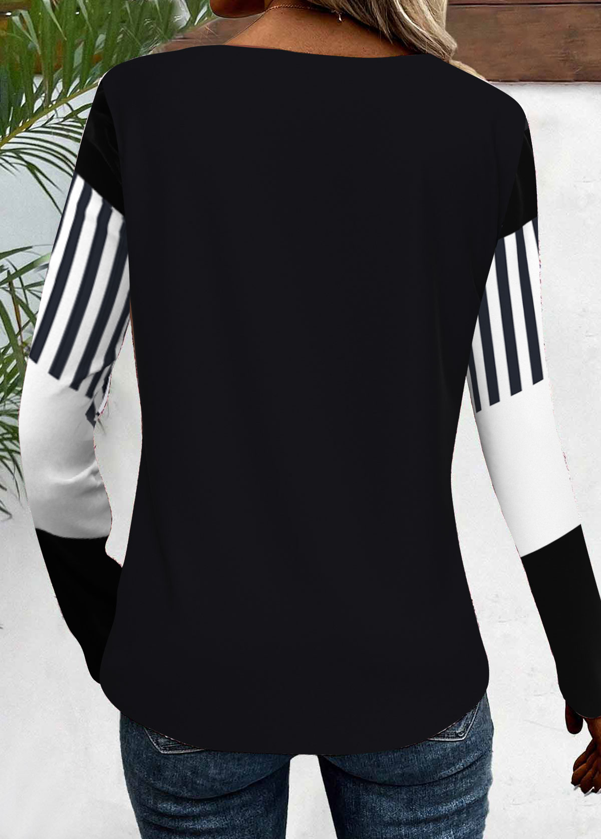 Black tops,White tops,Geometric tops,Striped tops,ROTITA Button Geometric Print Black V Neck T Shirt
