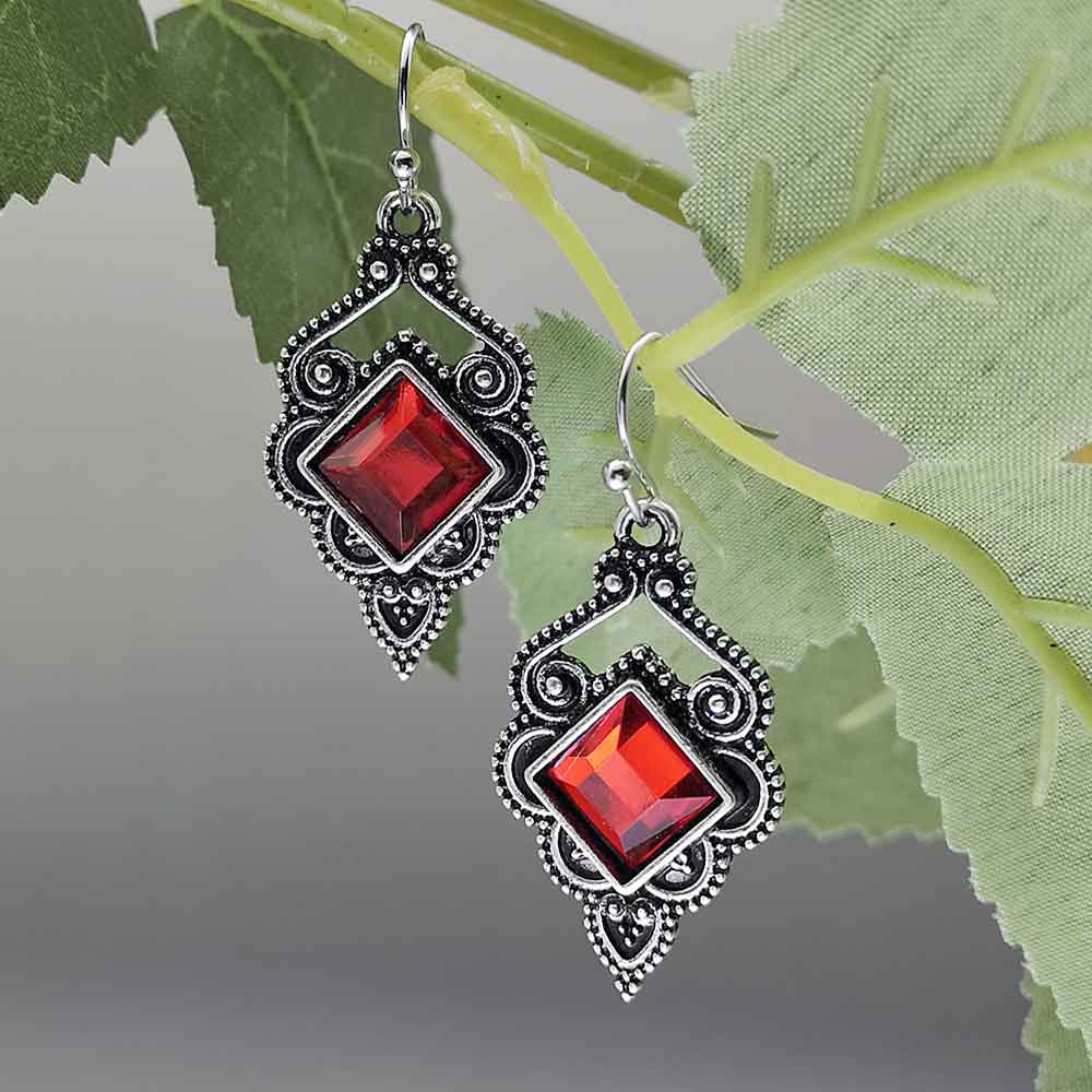 Red jewelry,Geometric jewelry,Red Square Hollow Geometric Alloy Earrings