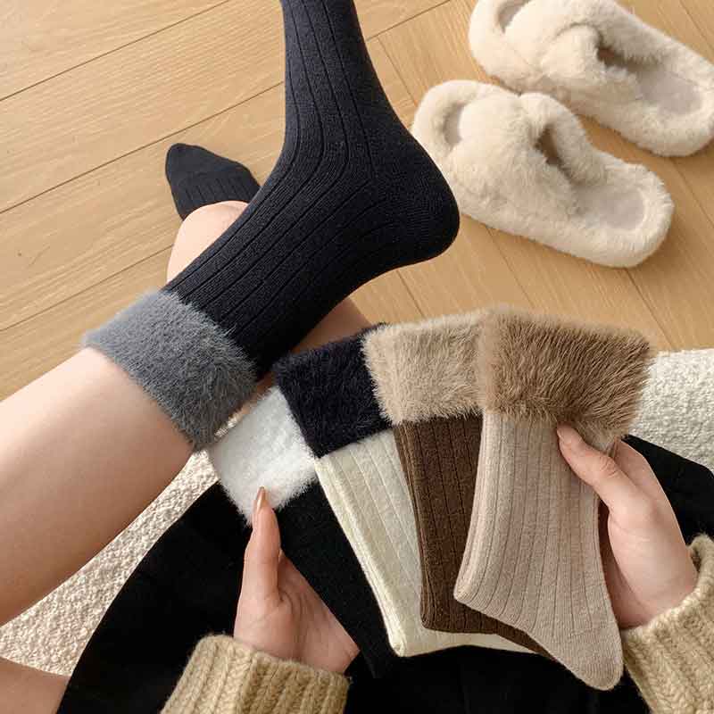 Multi Color accessories,Contrast Color accessories,Multi Color Polyester Detail Mid Calf Socks