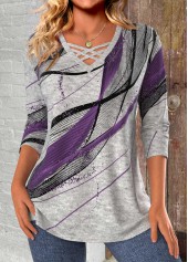 Rotita – T-Shirt mit gekreuztem geometrischem Muster in Hellgraumeliert