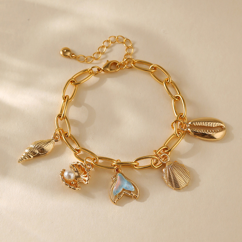 Golden jewelry,Golden Color Shell Copper Material Bracelet