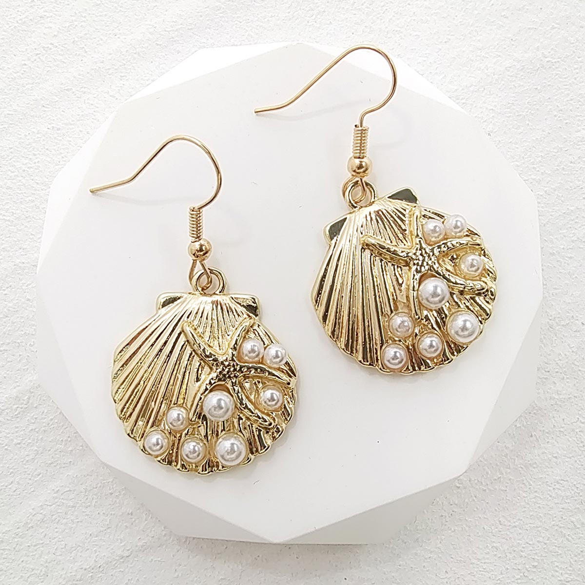 Golden jewelry,Animal Print jewelry,Shell Golden Alloy Starfish Pearl Earrings