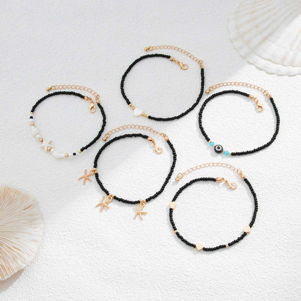 Bracelet de cheville à breloques de plage de couleur noire