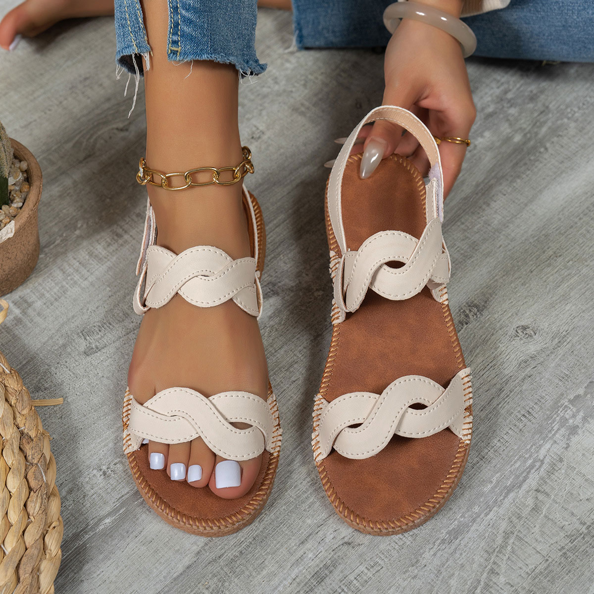 sandales en cuir PU beige à bout ouvert