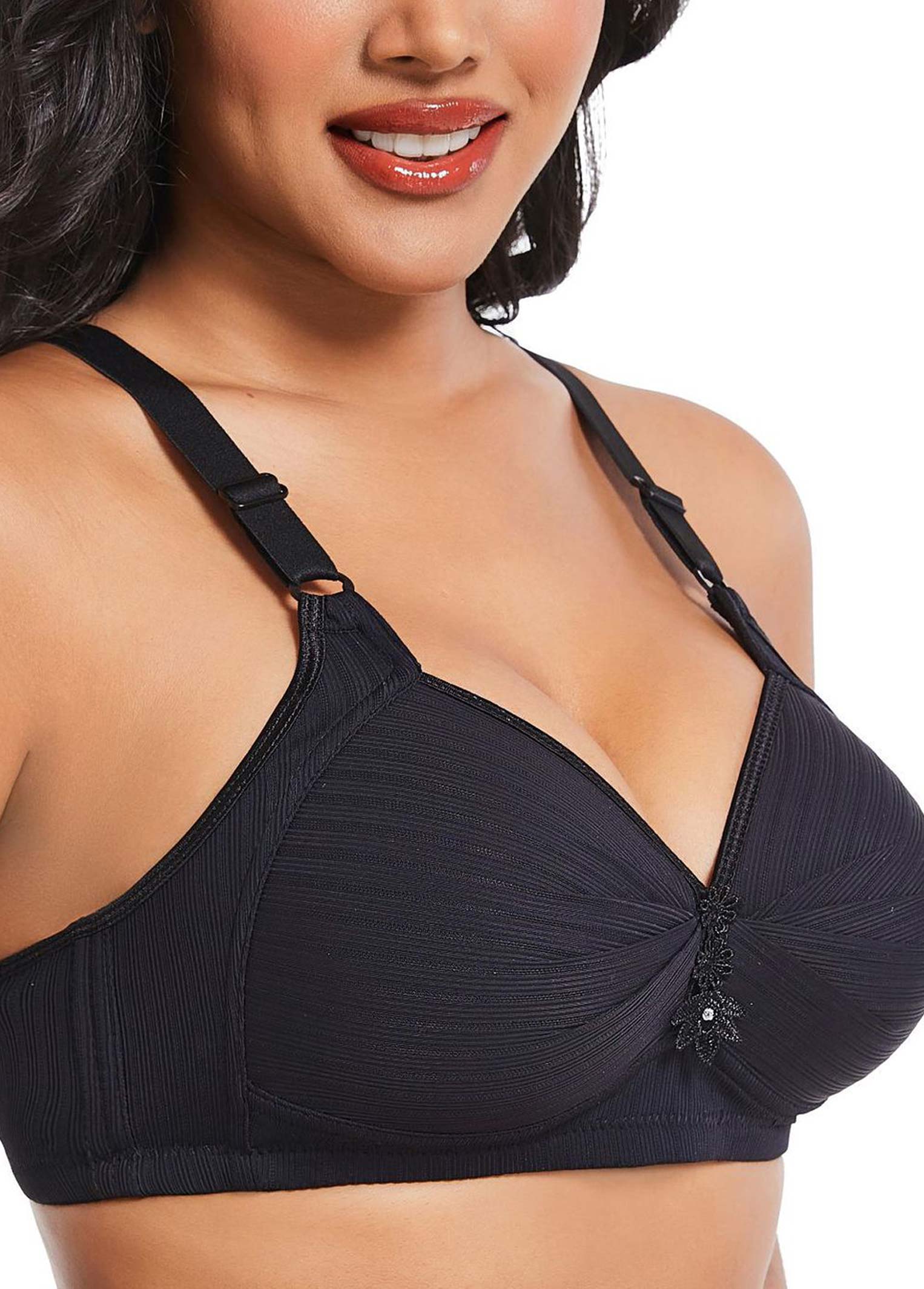 soutien-gorge push-up noir à col en V