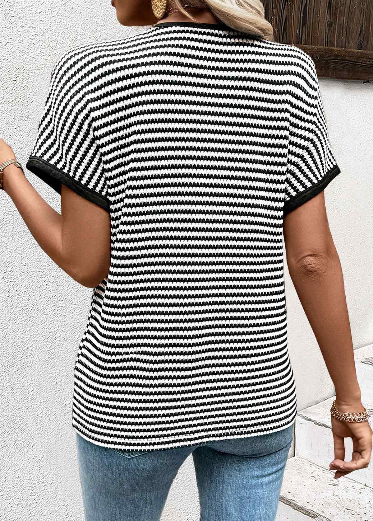Rotita Jacquard-T-Shirt mit Schlitz am Halsausschnitt kurzärmlig schwarz