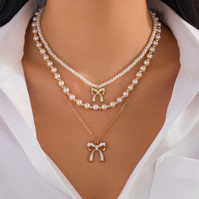 Golden Color Alloy Detail Bow Necklace