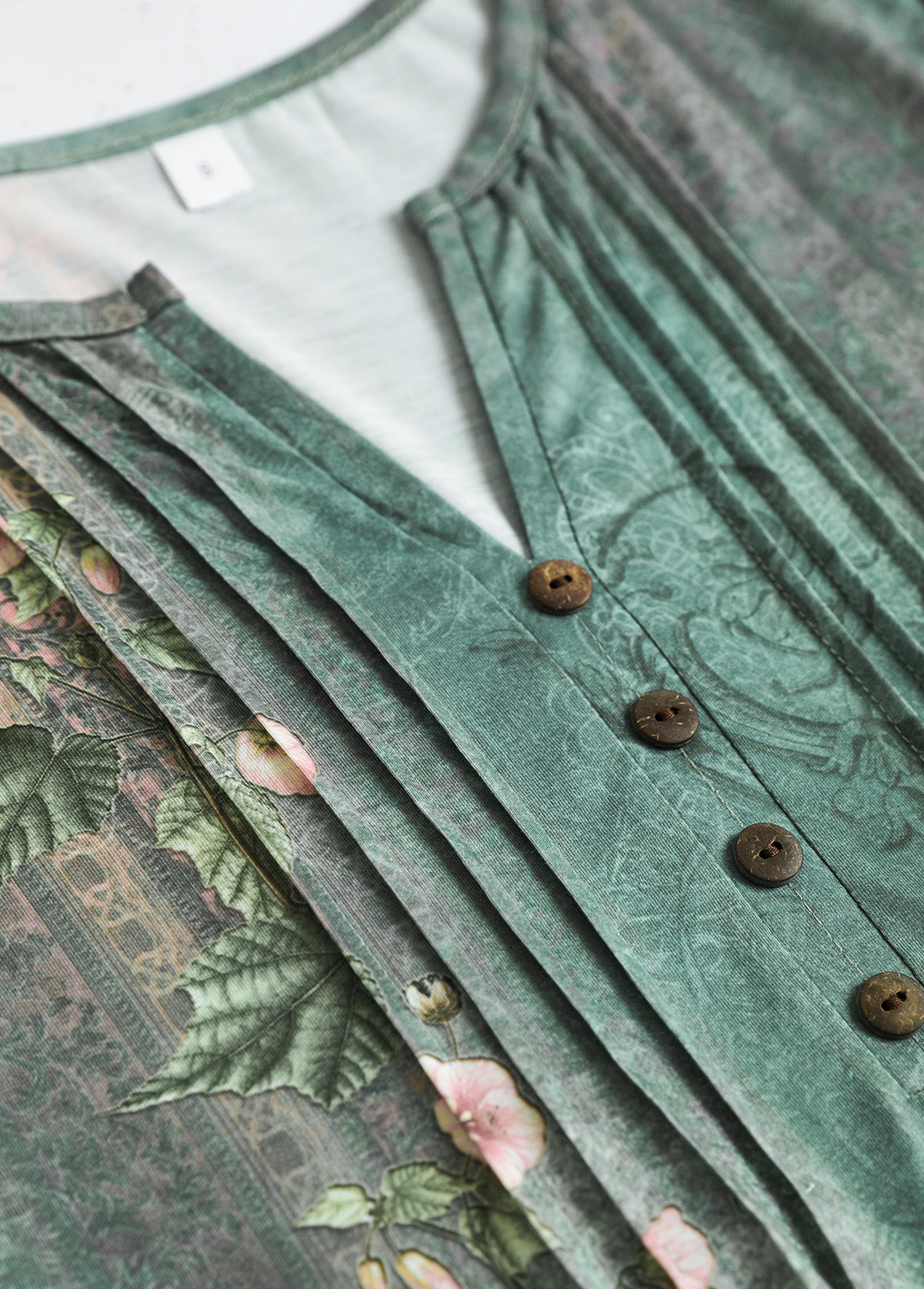 Sage Green tops,Plants tops,ROTITA Tuck Stitch Random Floral Print Sage Green T Shirt