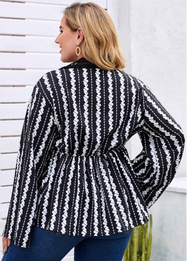 Black plus size,Floral plus size,Plus Size Printed Lace Trim Blouse