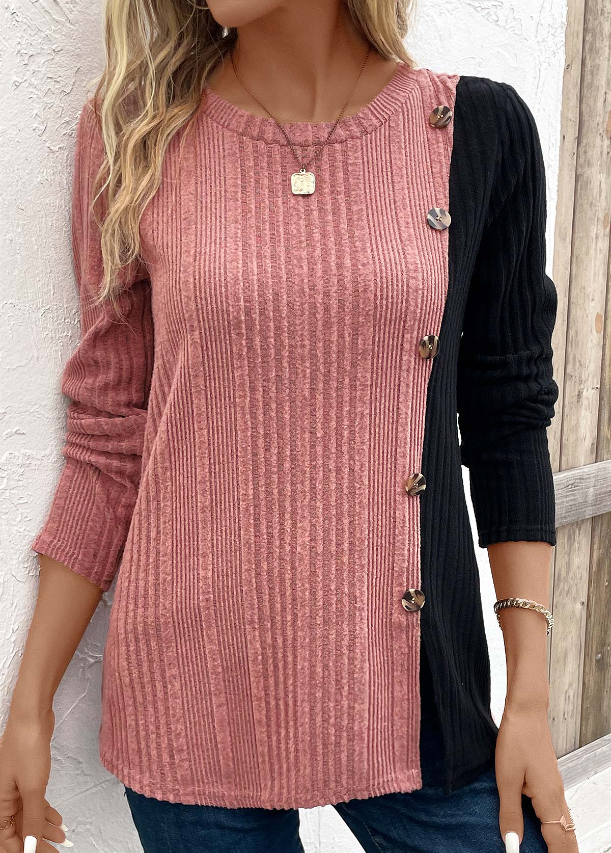 Pink plus size,Black plus size,Contrast Color plus size,ROTITA Plus Size Patchwork Black Round Neck T Shirt