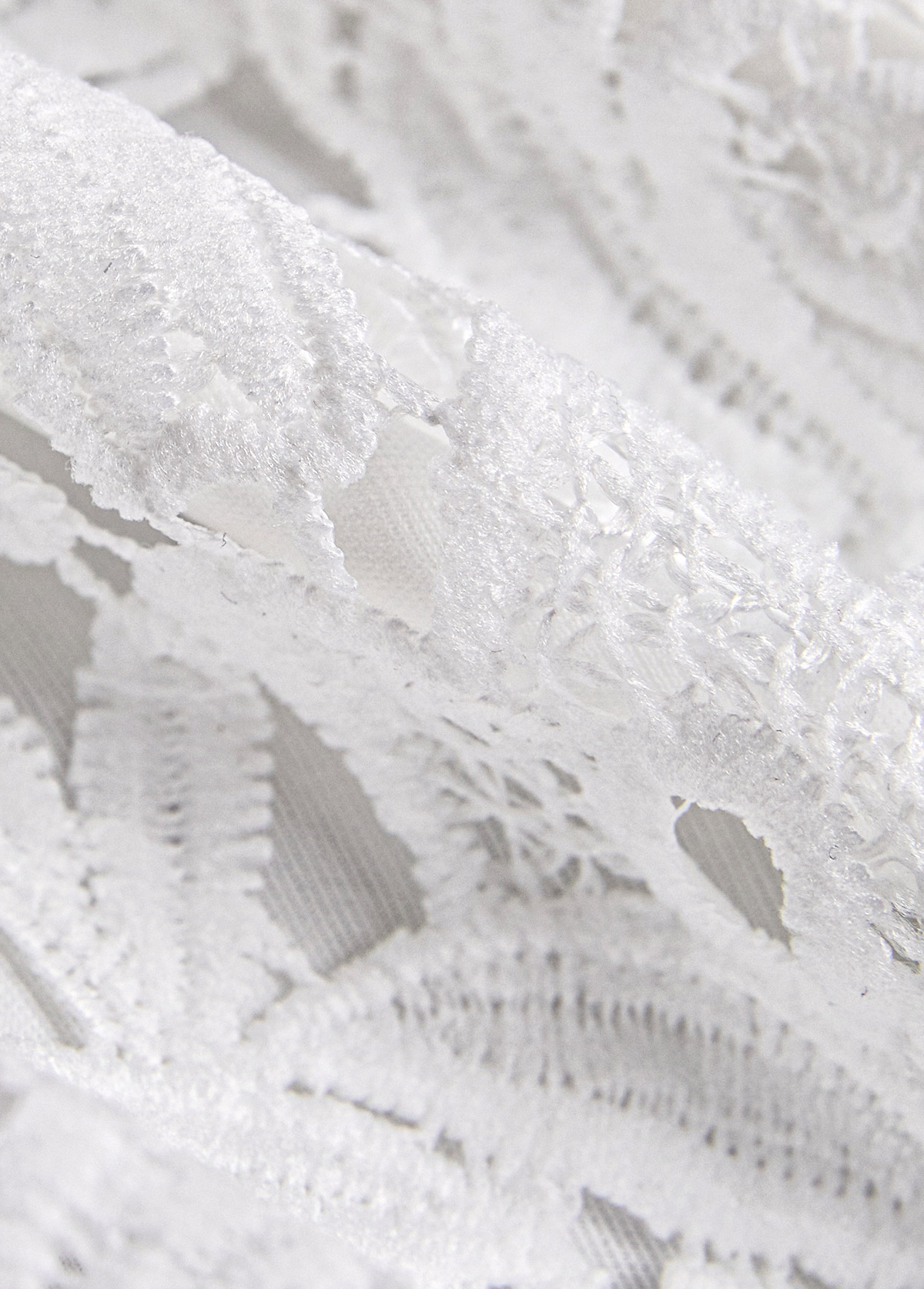 White tops,Plain Color tops,ROTITA Embroidery White Round Neck Long Sleeve T Shirt