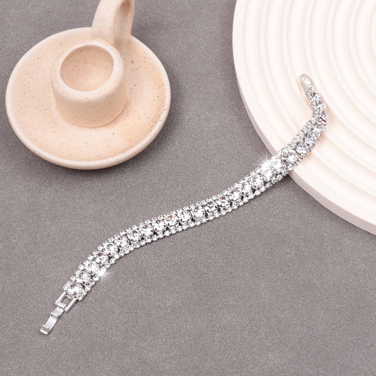 Silver jewelry,Silver Color Rhinestone Copper Material Bracelet