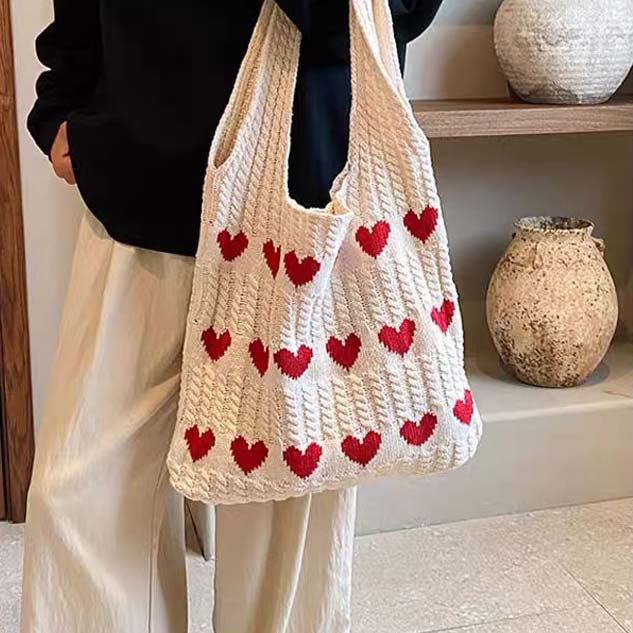 Beige accessories,Heart accessories,Heart Print Beige Open Shoulder Bag