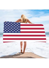 Mehrfarbige Stranddecke mit amerikanischer Flagge