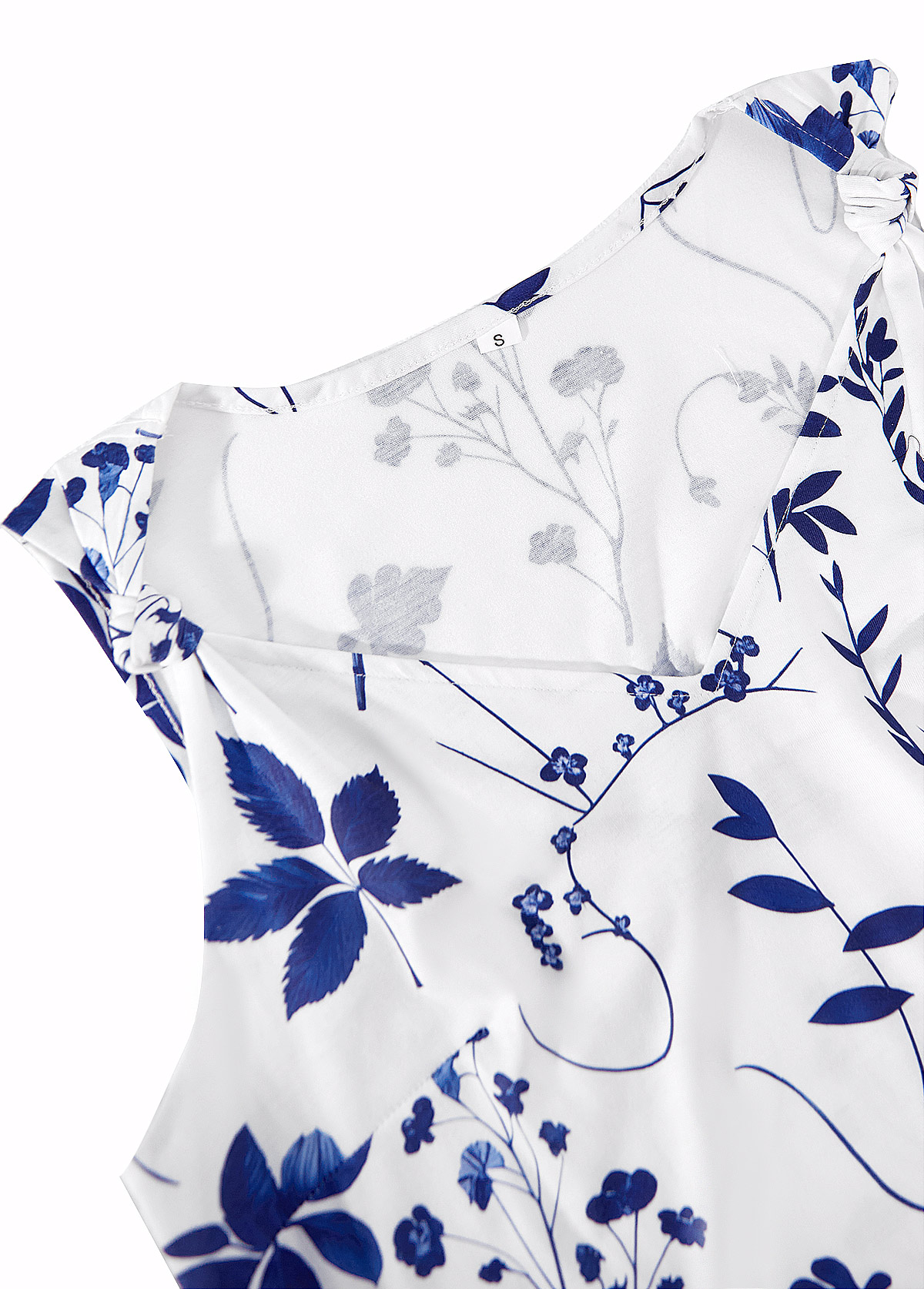 White plus size,Plants plus size,ROTITA Plus Size White Leaf Print V Neck Tank Top