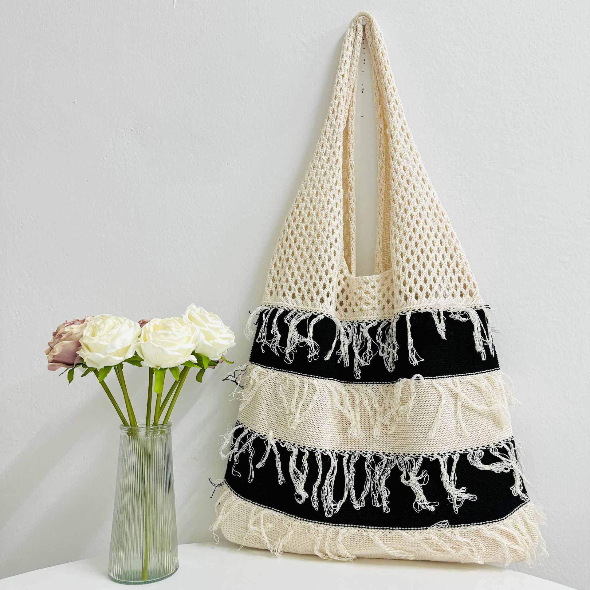 Beige accessories,Contrast Color accessories,Contrast Beige Tassel Open Shoulder Bag