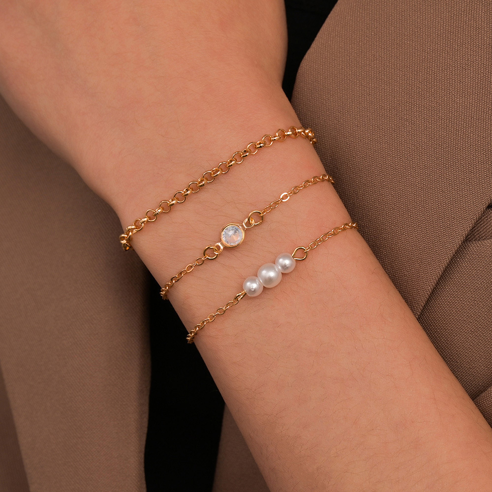 Golden jewelry,Other jewelry,Golden Pearl Metal Rhinestone Bracelet Set