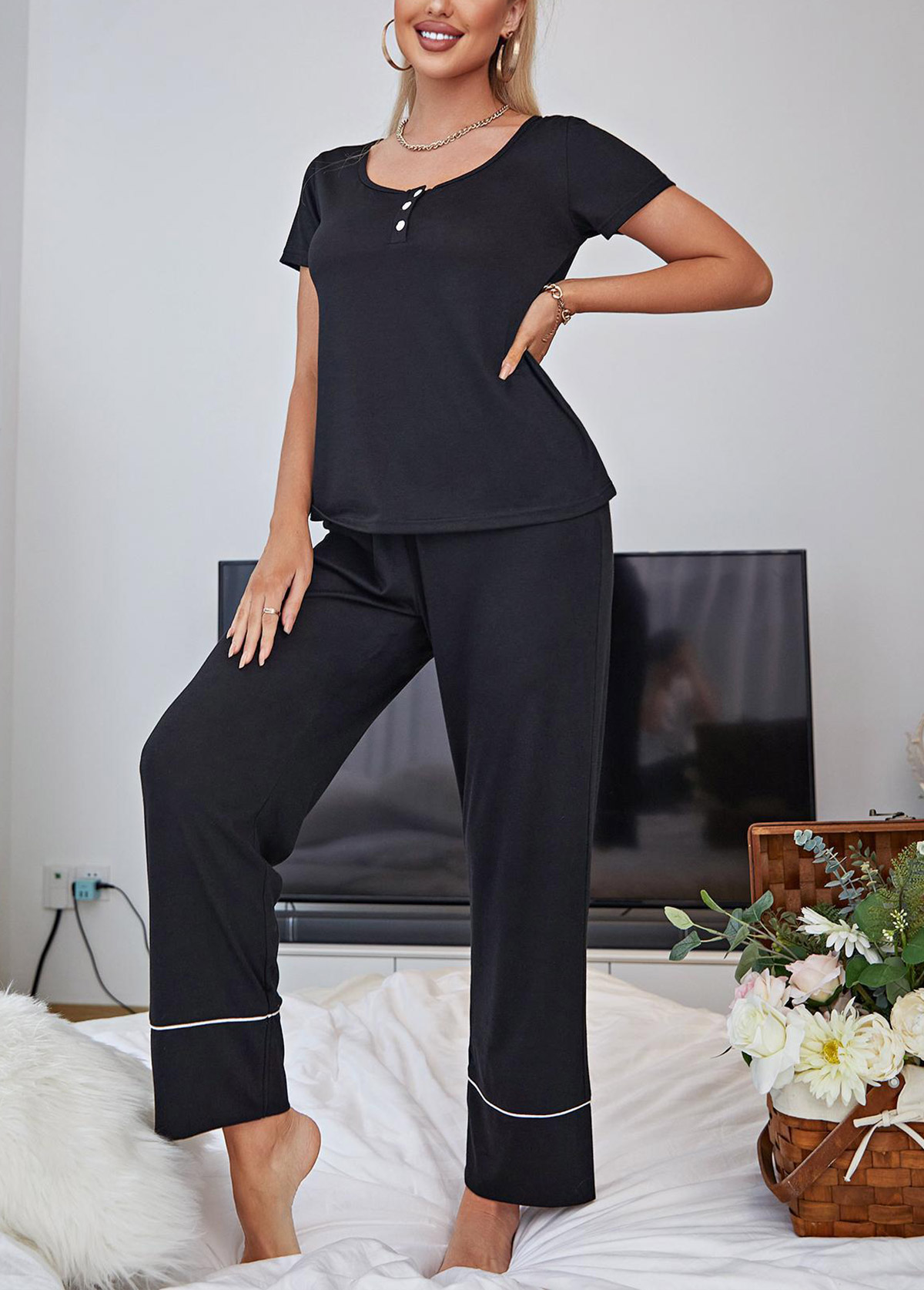 Black loungewear,Plain Color loungewear,Black Scoop Neck Short Sleeve Lounge Top and Pants