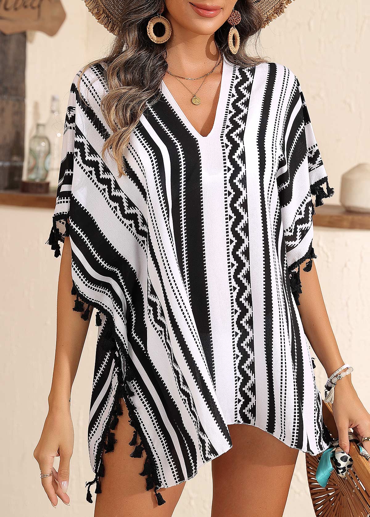 Black swimwear,Geometric swimwear,Black Geometric Print V Neck Cover Up