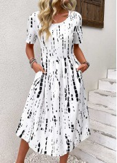 Rotita – Schwarzes kurzärmliges Kleid mit Rundhalsausschnitt und geometrischem Print