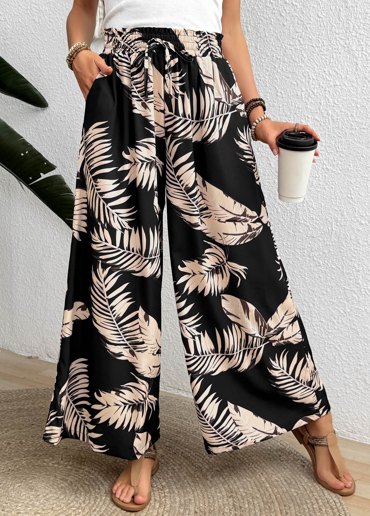 Black bottoms,Plants bottoms,Pocket Leaf Print Black Wide Leg Elastic Waist Pants