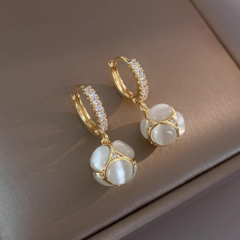 Golden jewelry,Golden Color Rhinestone Metal Detail Earrings