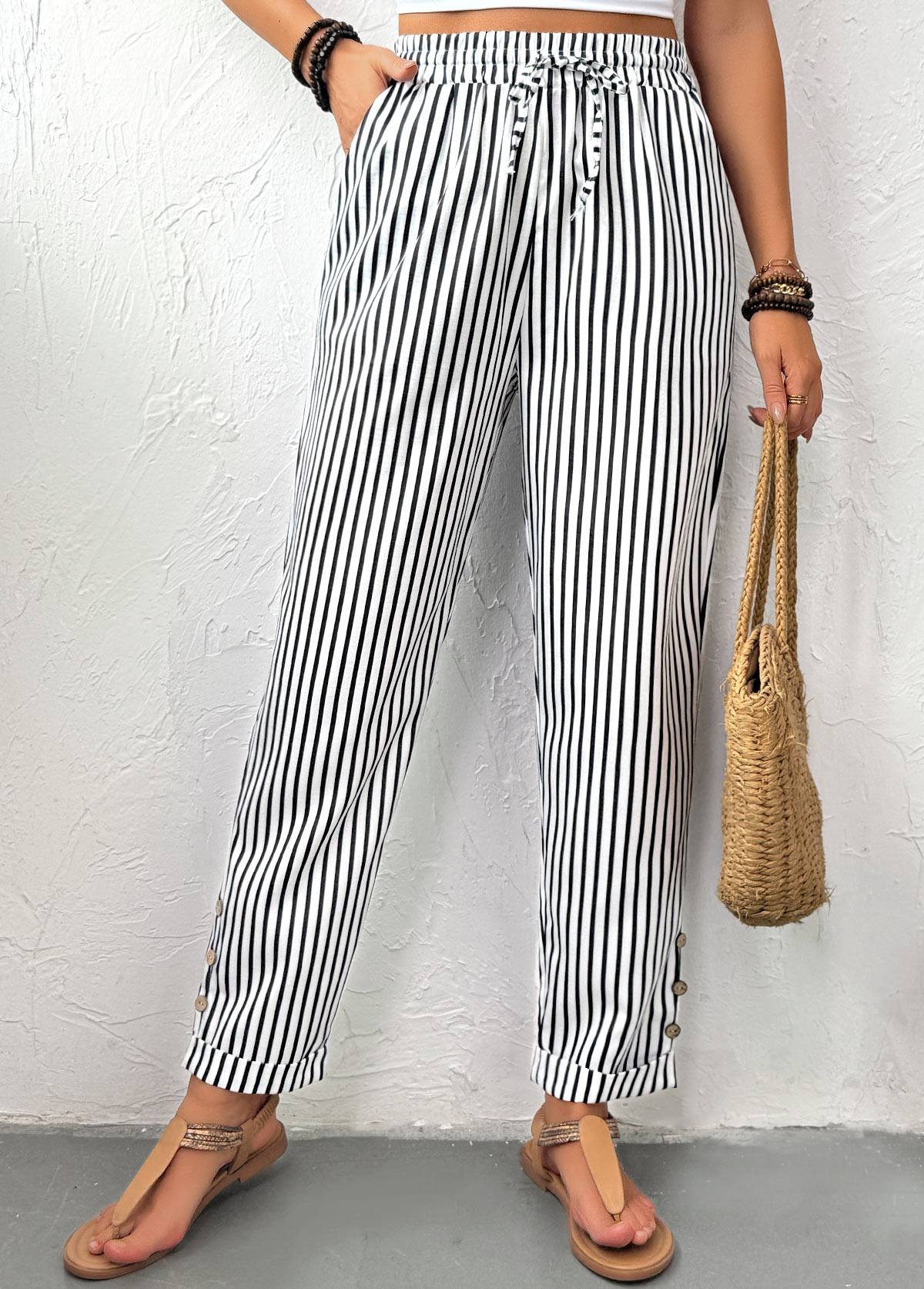 Black bottoms,Striped bottoms,Geometric bottoms,Pocket Striped Black Straight Leg Elastic Waist Pants