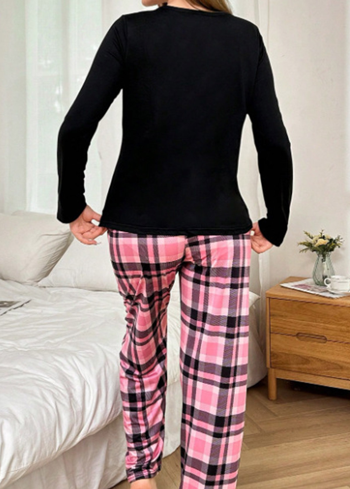 Black loungewear,Plaid loungewear,Geometric loungewear,Plaid Black Round Neck Lounge Top and Pants