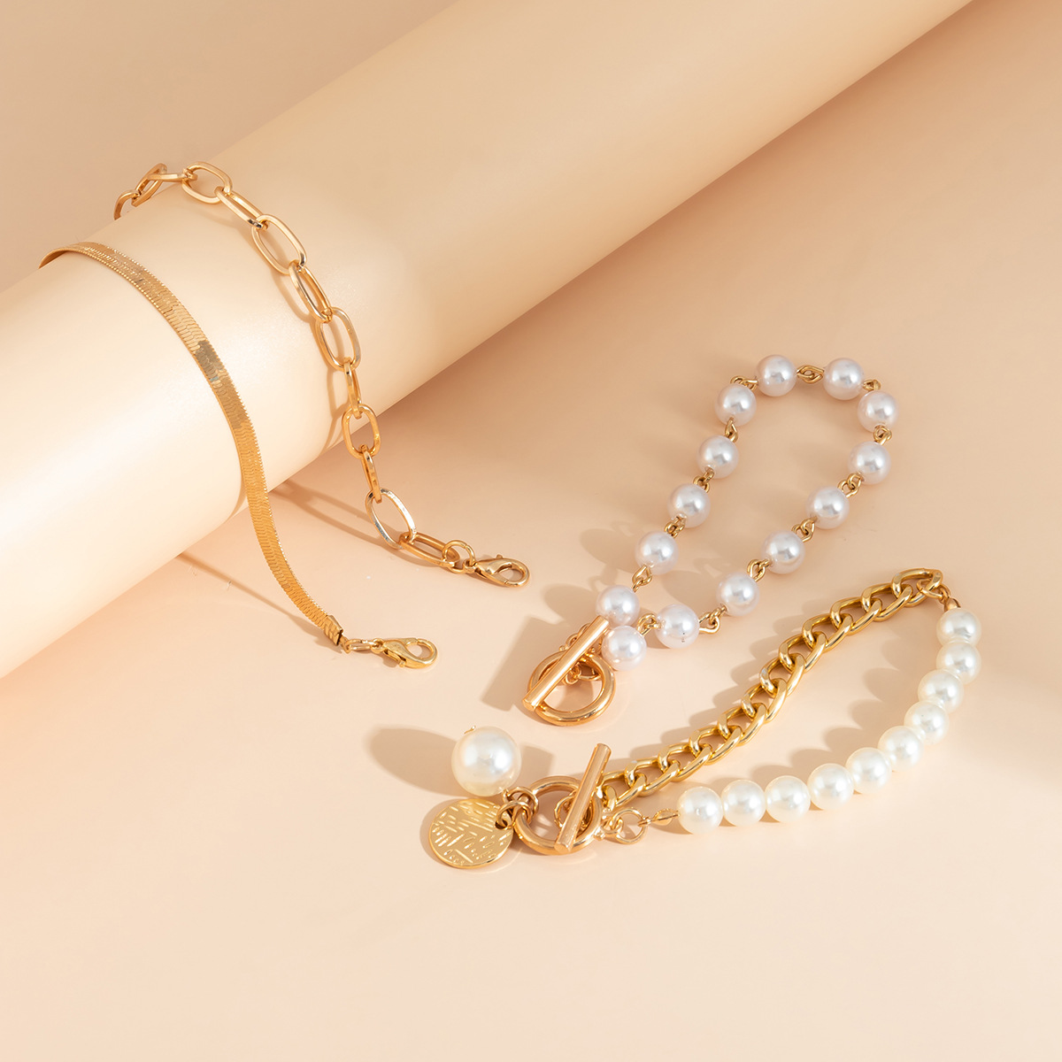 Golden jewelry,Other jewelry,Golden Pearl Alloy Chain Bracelet Set