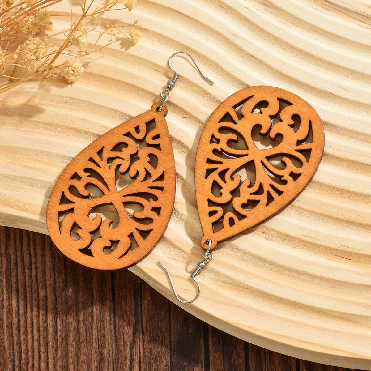 Neon Orange jewelry,Neon Orange Color Droplet Wood Detail Earrings