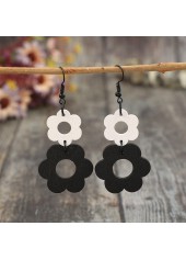 Ohrringe aus schwarzem hohlem Holz mit floralem Design