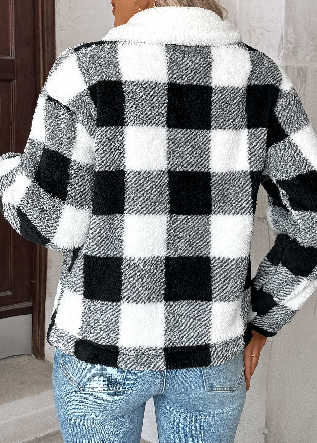 Black tops,Plaid tops,Geometric tops,Tummy Coverage Plaid Black Turn Down Collar Coat