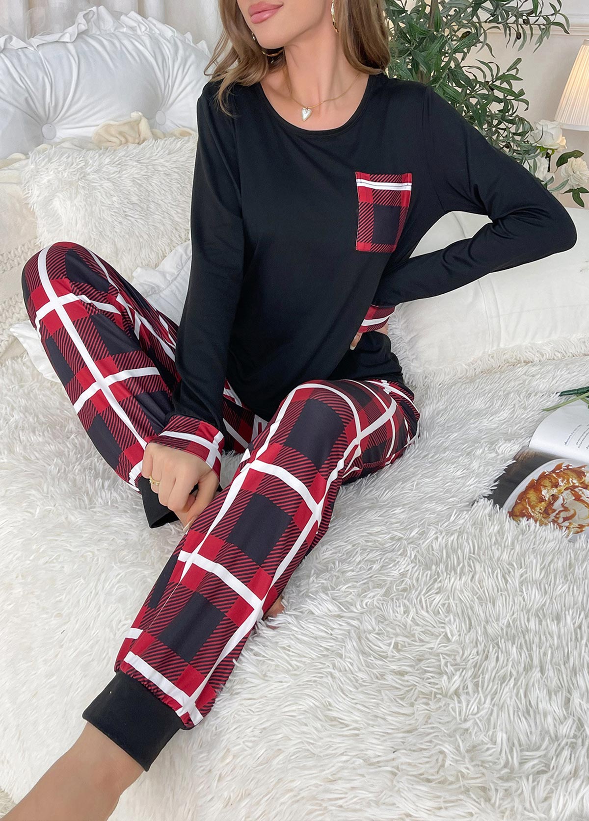 Black loungewear,Plaid loungewear,Geometric loungewear,Plaid Black Round Neck Lounge Top and Pants