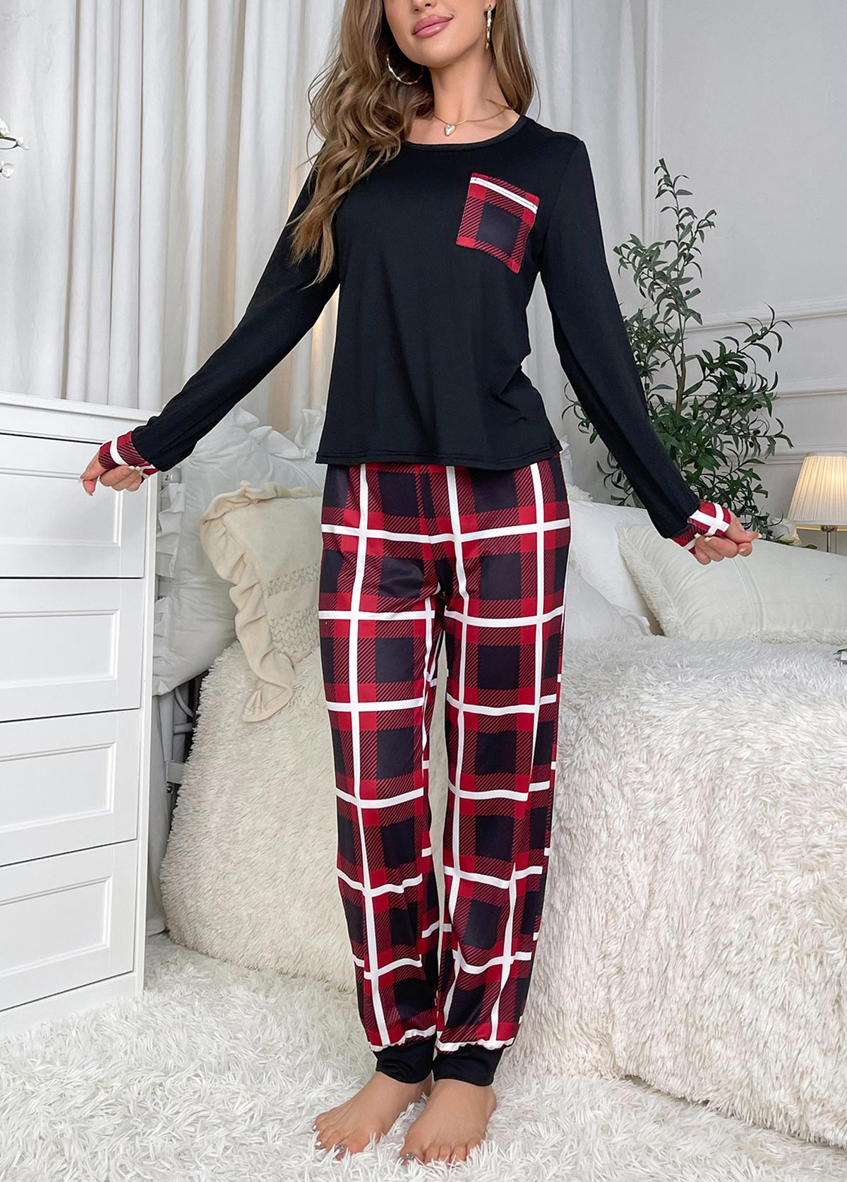 Black loungewear,Plaid loungewear,Geometric loungewear,Plaid Black Round Neck Lounge Top and Pants