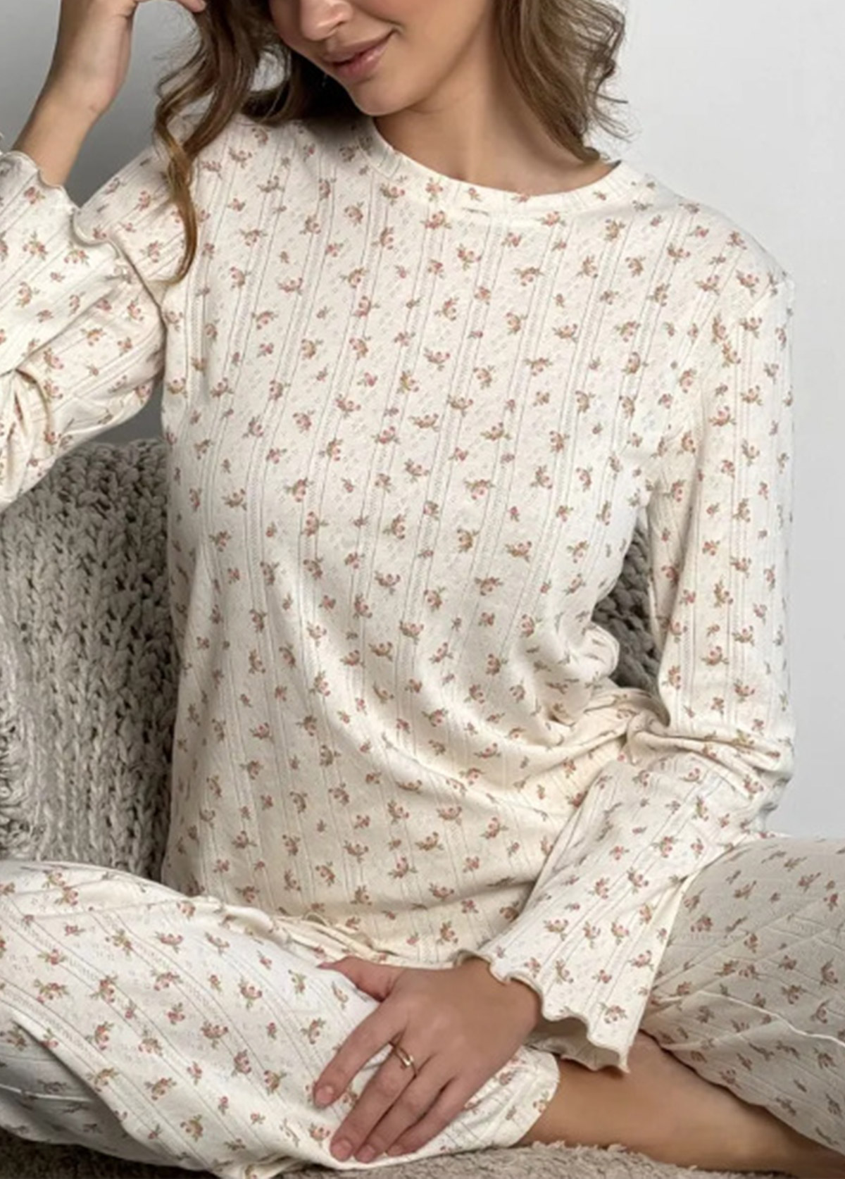 Beige loungewear,Ditsy Floral loungewear,Ditsy Floral Print Beige Lounge Top and Pants