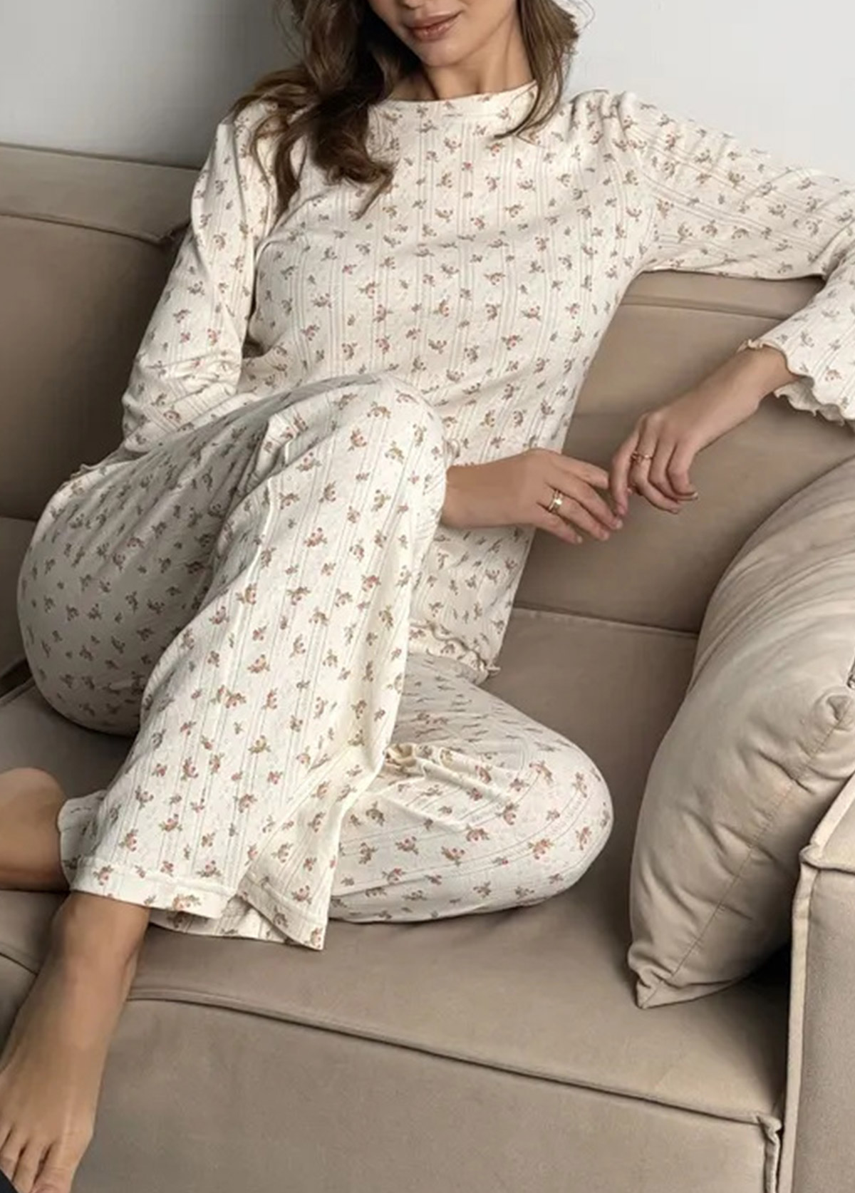 Beige loungewear,Ditsy Floral loungewear,Ditsy Floral Print Beige Lounge Top and Pants