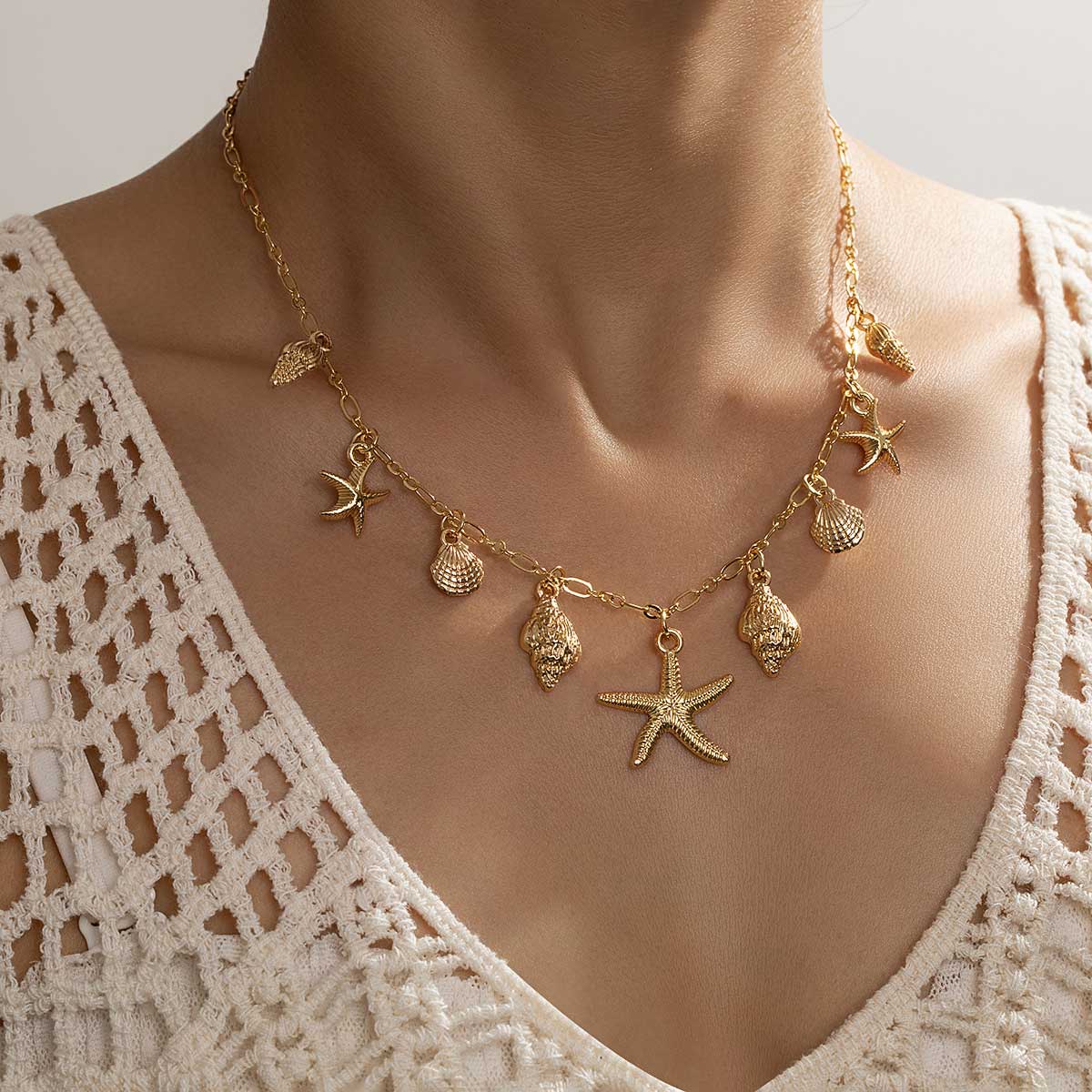 Golden jewelry,Plain Color jewelry,Shell Golden Alloy Starfish Design Necklace